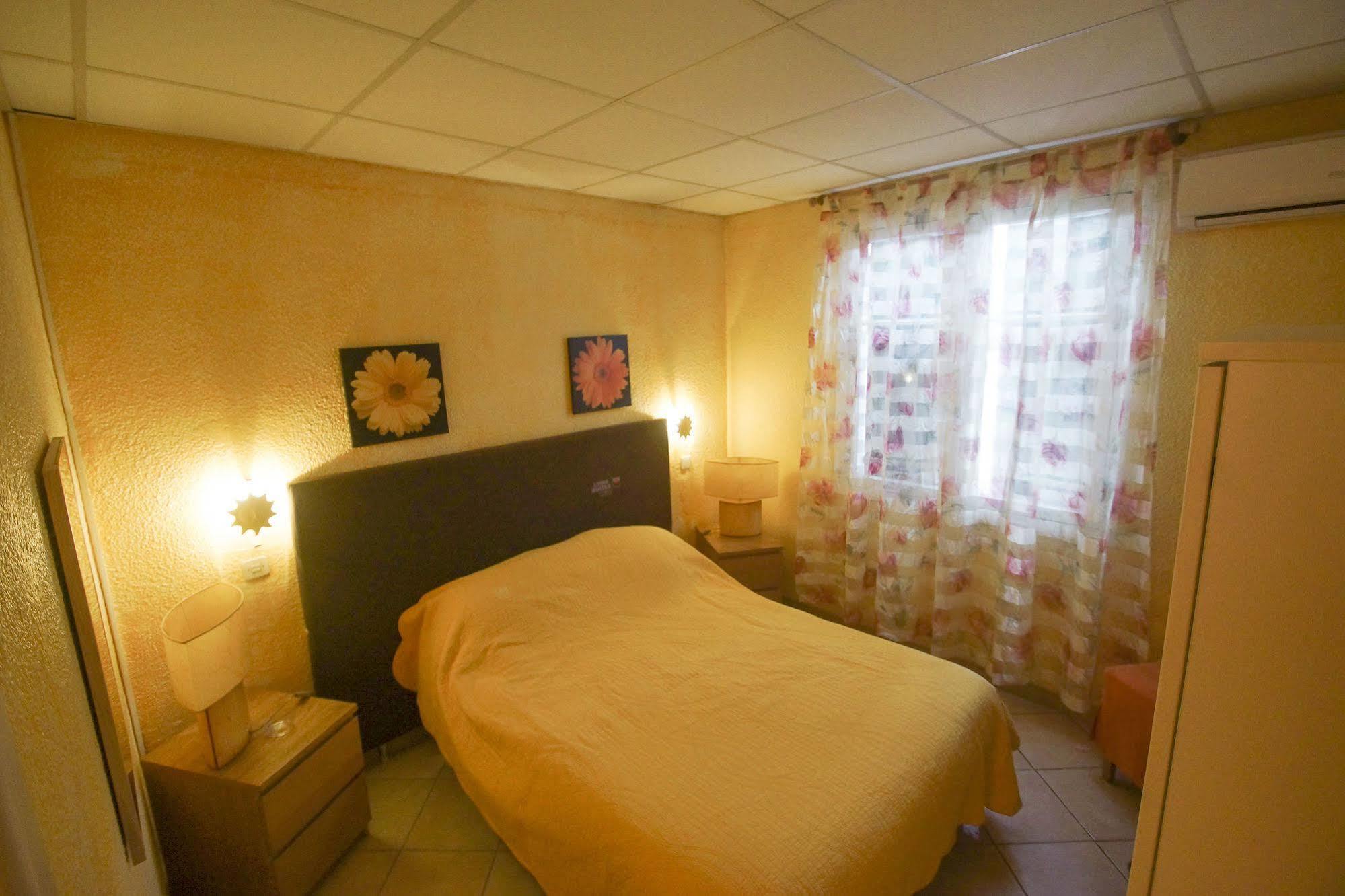 Hotel Le Derby Кань-сюр-Мер Экстерьер фото