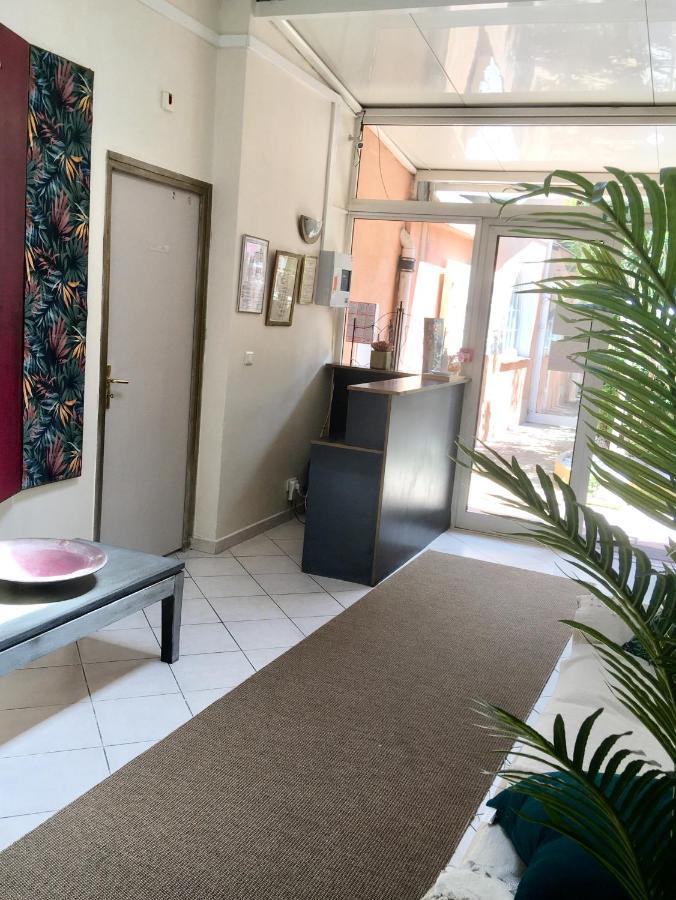Hotel Le Derby Кань-сюр-Мер Экстерьер фото